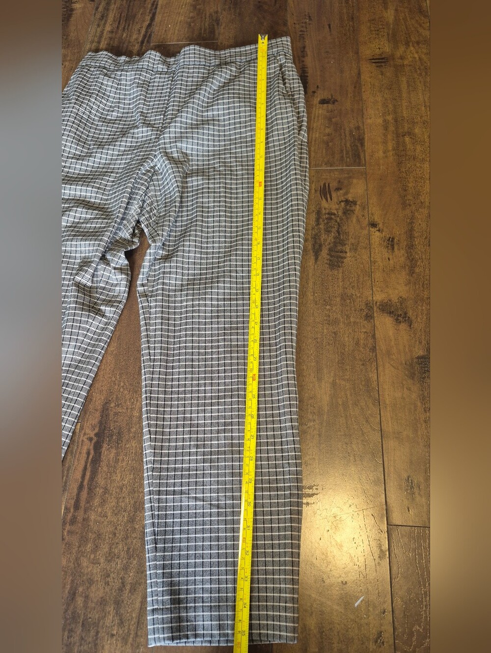 Babaton Aritzia Plaid Straight Leg Pants Size 10 Grey Black Career Trousers - Picture 4 of 7